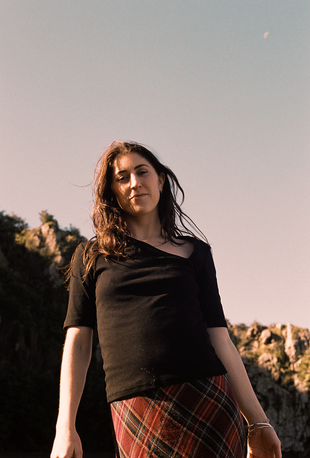 Music Review: Silhouette – Alba Rose